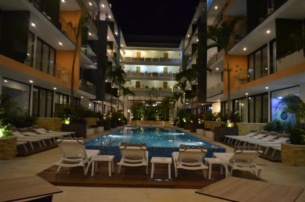The City Luxury Suites Playa del Carmen Eksteriør bilde